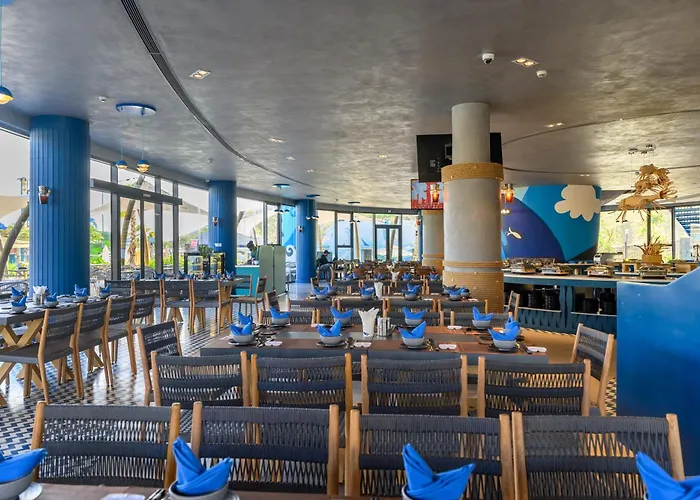Wonderland Khu cắm trại 4*